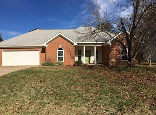 800 Baywood Rd, Dothan, AL 36305