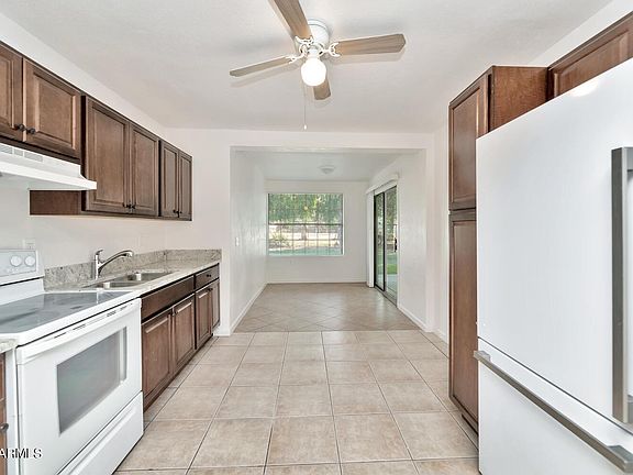 3rd image of 5127 N 77th Dr