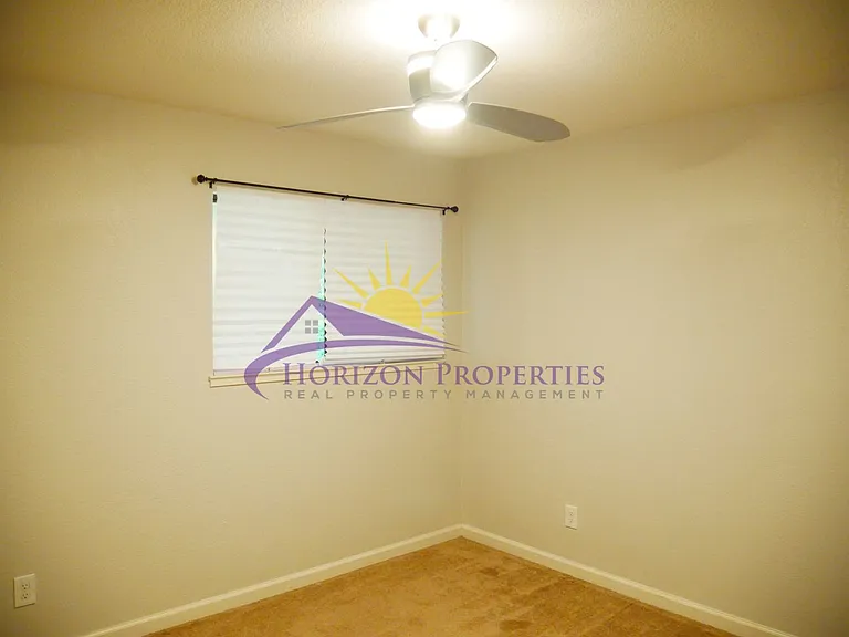5329 Leavitt Way — Photo 19