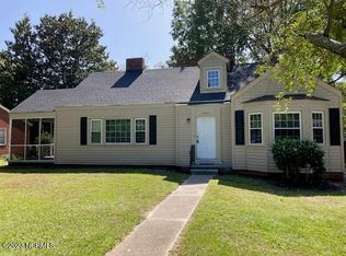 1904 E 6th St, Greenville, NC 27858