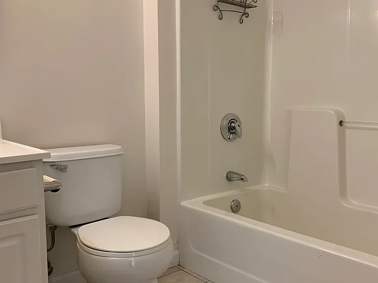 260 Main St #201 — Photo 3