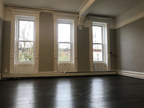2nd image of 96 Greene Ave #3F