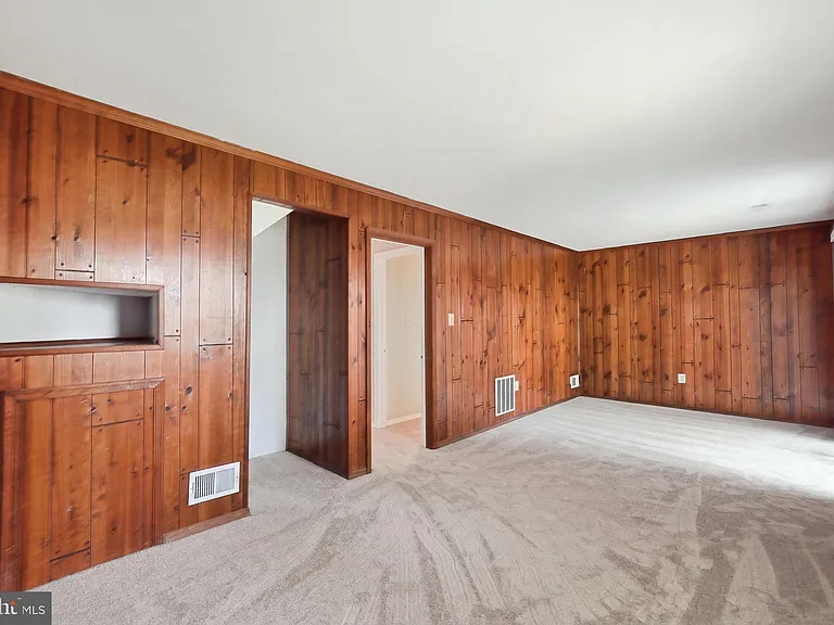 10065 Chestnut Wood Ln — Photo 23