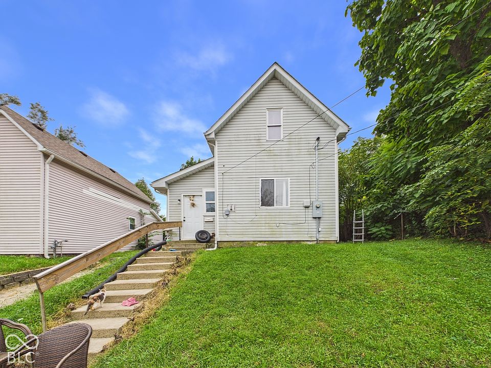 1st image of 1523 W 20th St
