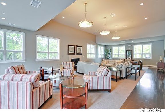 5th image of 16502 Greenspring Ave #282