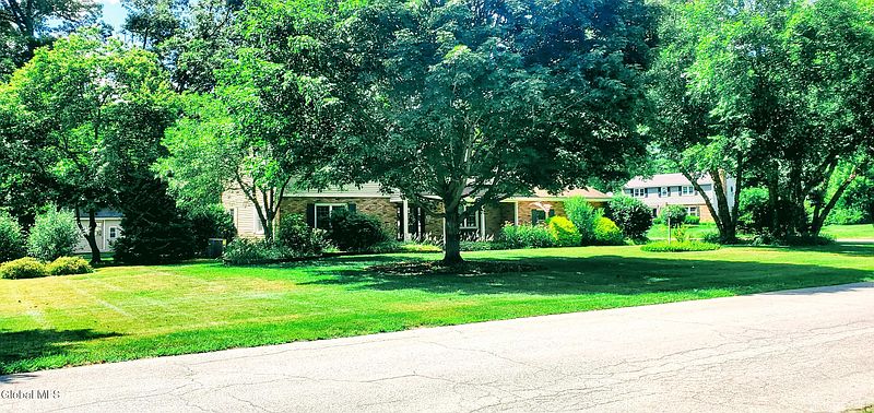 2nd image of 30 Owen Avenue