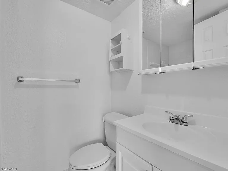 4617 Bayshore Dr #H5 — Photo 13