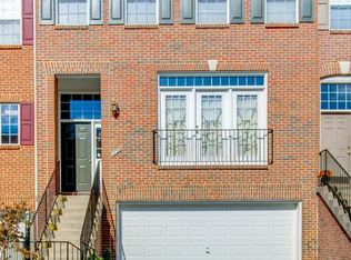 1738 Stuart Pointe Ln, Herndon, VA 20170