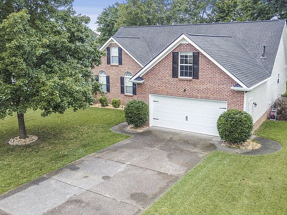 3rd image of 316 Wexford Pl