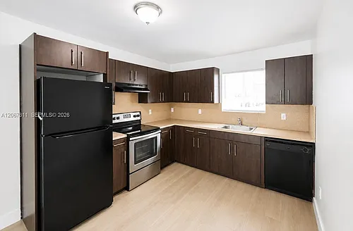 13 S Royal Poinciana Blvd #20 Photo 1 13 S Royal Poinciana Blvd #20 Photo 1