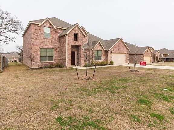 2nd image of 3736 Cecelia Ln