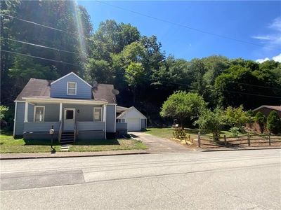 1048 Hazel Ave, Ambridge, PA, 15003