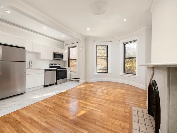 39 Warren Ave APT 3, Boston, MA 02116