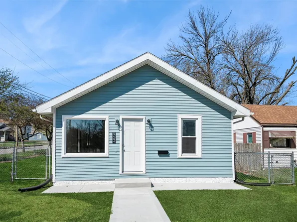 3004 Bowdoin St, Des Moines, IA 50313