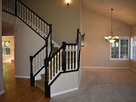 2nd image of 134 Briggs Ranch Dr