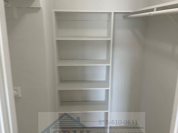 5th image of 555 S Luna Ct APT 215