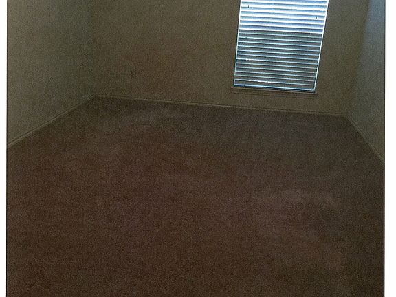 5th image of 437 Fleming St