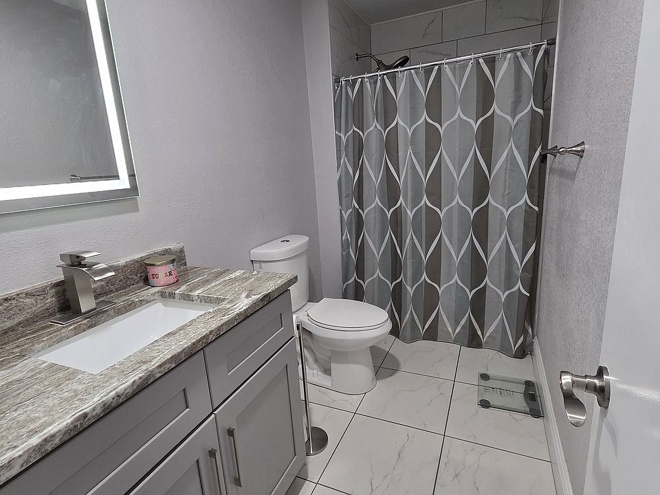 2nd image of 5317 Webb Ct