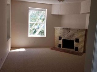 809 Stockley Gdns APT 2B, Norfolk, VA 23507
