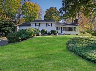130 Lake Dr, Mountain Lakes, NJ 07046