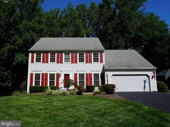 12154 Darnley Rd, Woodbridge, VA 22192