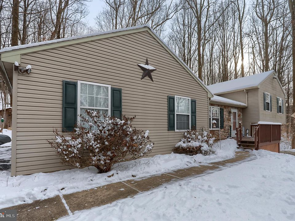 2nd image of 100 Spring Hill Ln #L-0184