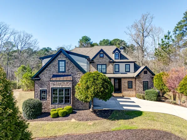 1049 Highland Village Trl, Mableton, GA 30126