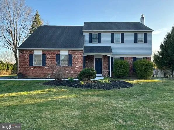 100 W Elizabeth Ln, Richboro, PA 18954