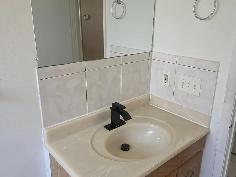 337 Hernando St — Photo 14
