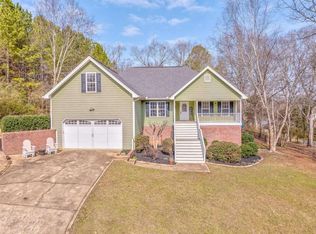 31 Heather Cir, Cave Spring, GA 30124