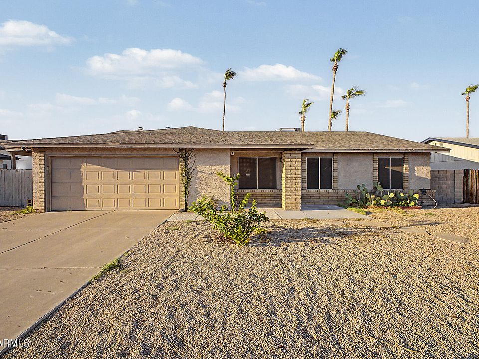 1st image of 4860 E CAPISTRANO Avenue