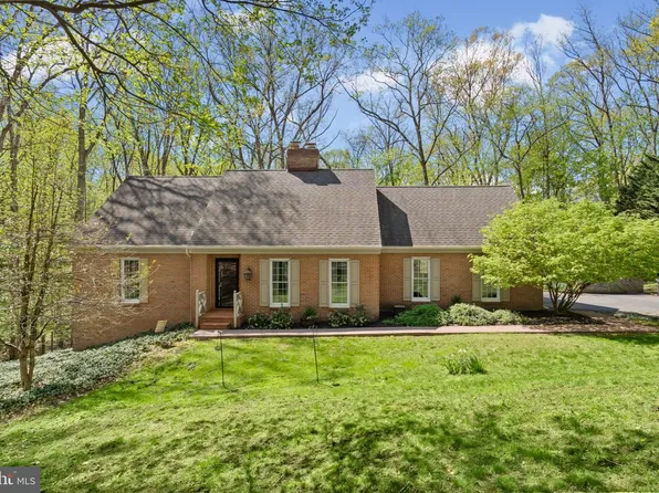 3910 Eaton Dr, Jarrettsville, MD 21084