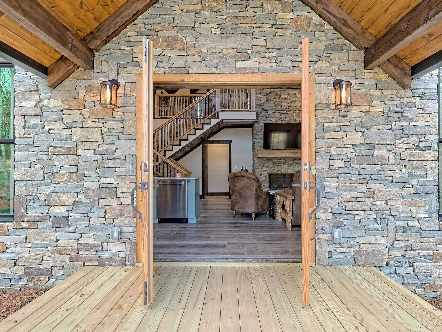 2 bed, 2.5 bath, 1200 sqft, $4,000 — Photo 3