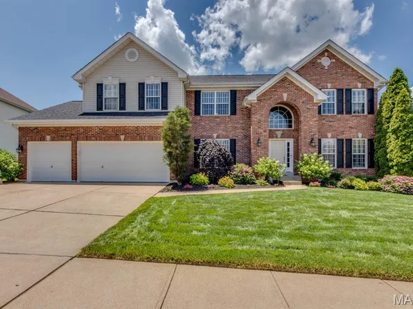 3026 Windsor Point Dr, Saint Louis, MO 63129