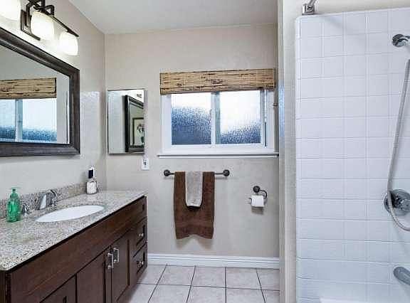 2nd image of 159 W Green Vale Dr