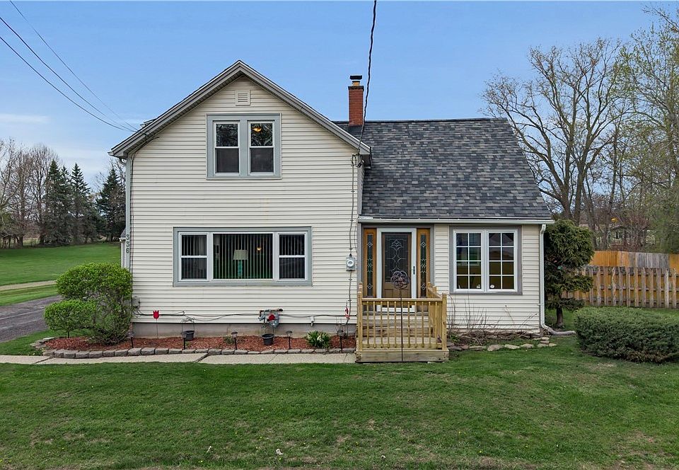 1st image of 336 French Rd