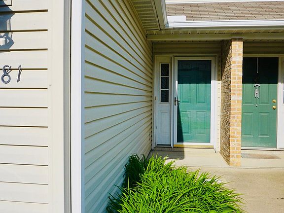 2nd image of 6481 Forest Park Dr