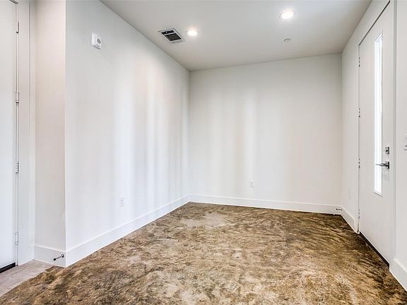 5th image of 2128 Ashby St #506