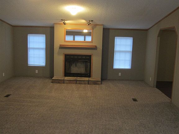 2nd image of 12680 W Highway 86