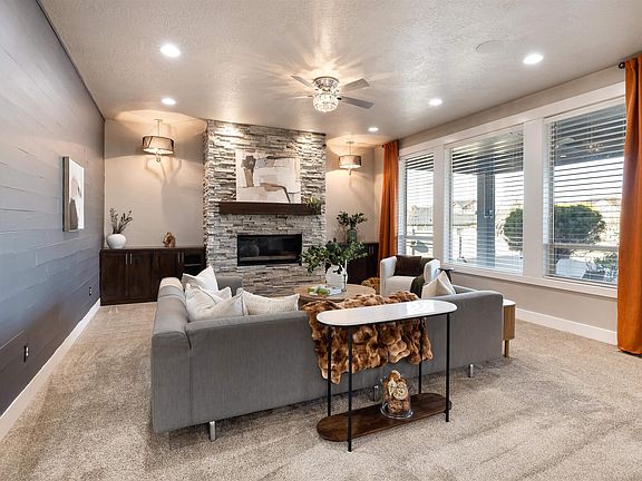 4th image of 498 W Buroak Dr