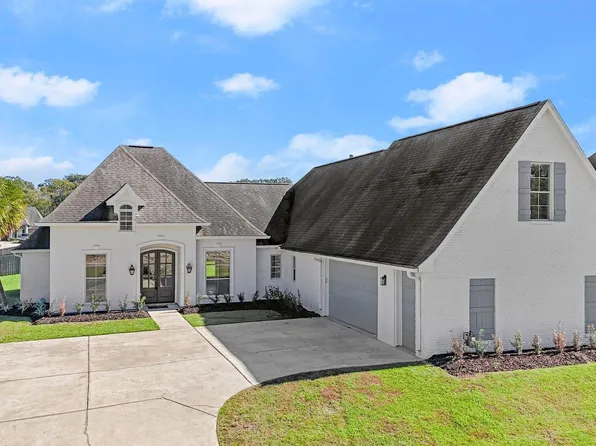 8246 Brennen Dr, Baton Rouge, LA 70818