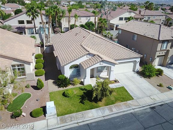 3rd image of 3053 Sunrise Heights Dr