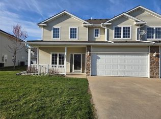 925 10th St SE, Altoona, IA 50009