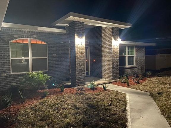 3rd image of 4 Burgess Pl