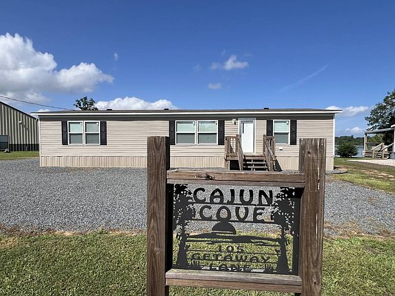 2nd image of 105 Getaway Ln