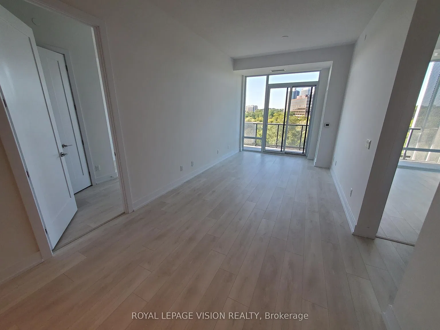 2 bed, $3,250 — Photo 2