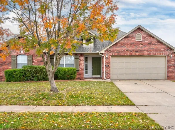 21550 E 39th Pl S, Broken Arrow, OK 74014
