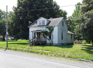 708 E Main St, Mount Olive, IL 62069