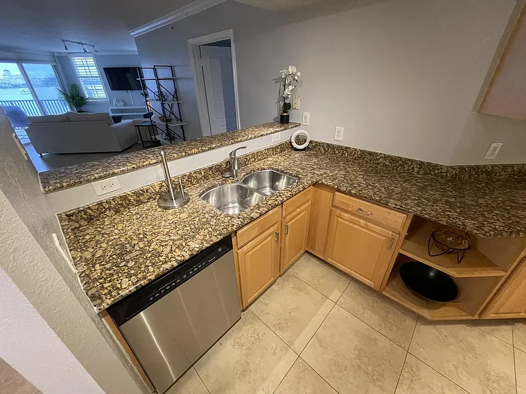 1801 N Flagler Dr #502 — Photo 50