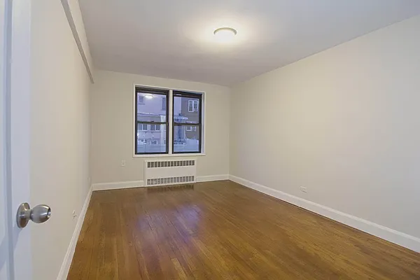 Sold by SW Realty Associates Inc | media 5